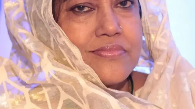 ফরিদা পারভীনকে শেষ শ্রদ্ধা শহীদ মিনারে, দাফন কুষ্টিয়ায়