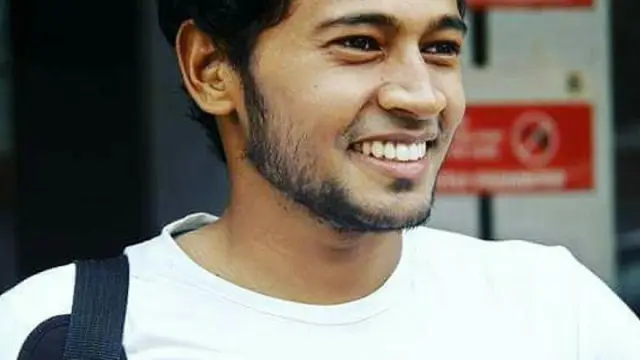 জেদ্দায় আটকে পড়া মুশফিকুর রহিম দেশে ফিরেছেন