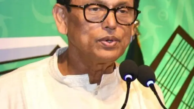 দেশেই বিশ্বমানের উচ্চ শিক্ষা ব্যবস্থার জন্য কাজ করছে সরকার : শিক্ষামন্ত্রী