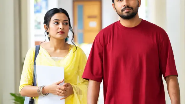 মুক্তির ২৩ ঘণ্টায় ৪৭ লাখ ভিউ! শুরুতেই চমকে দিল ‘ফিরে আসার গল্প’