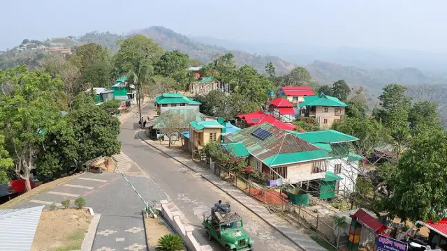 পর্যটকদের বিকেল ৪টার মধ্যে সাজেক ভ্যালি ছাড়ার নির্দেশ