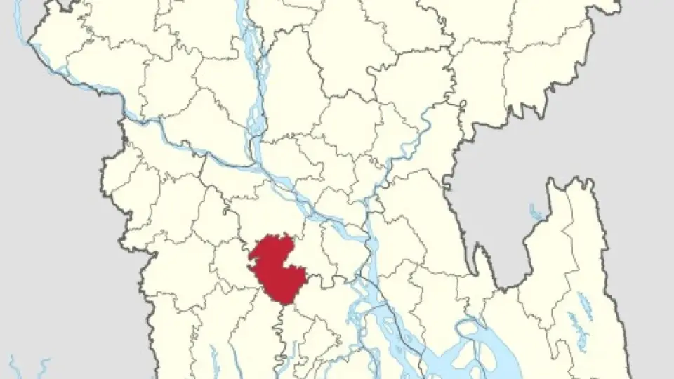 গোপালগঞ্জে কারফিউ বাড়ল