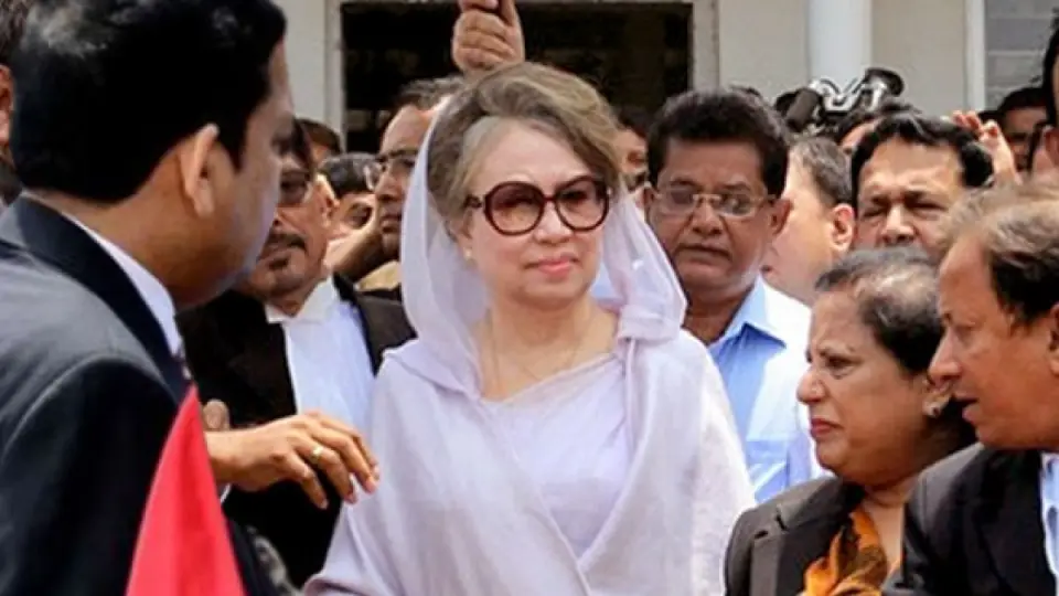স্বাস্থ্য পরীক্ষার জন্য হাসপাতালে খালেদা জিয়া