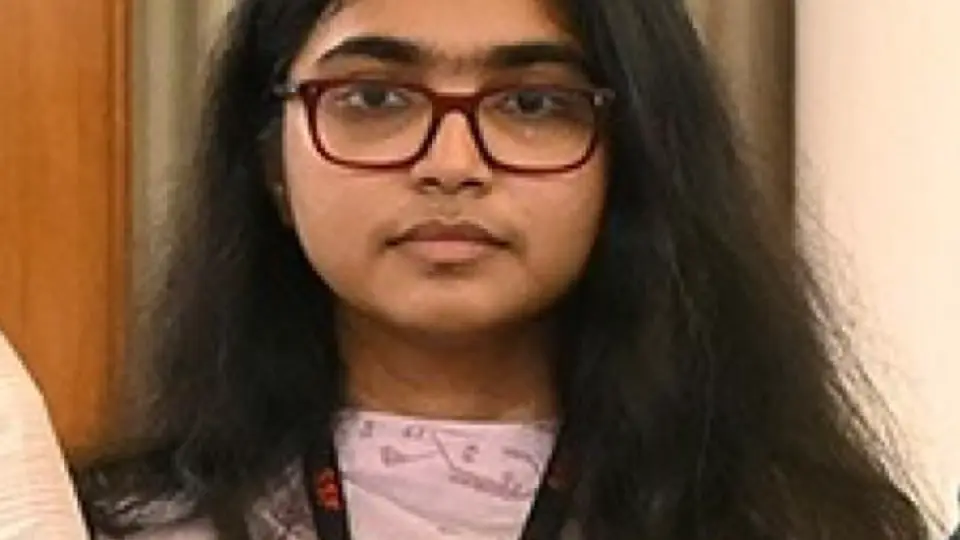 নির্বাচনী তহবিলের অর্থ ফেরত দেওয়ার ঘোষণা তাসনিম জারার