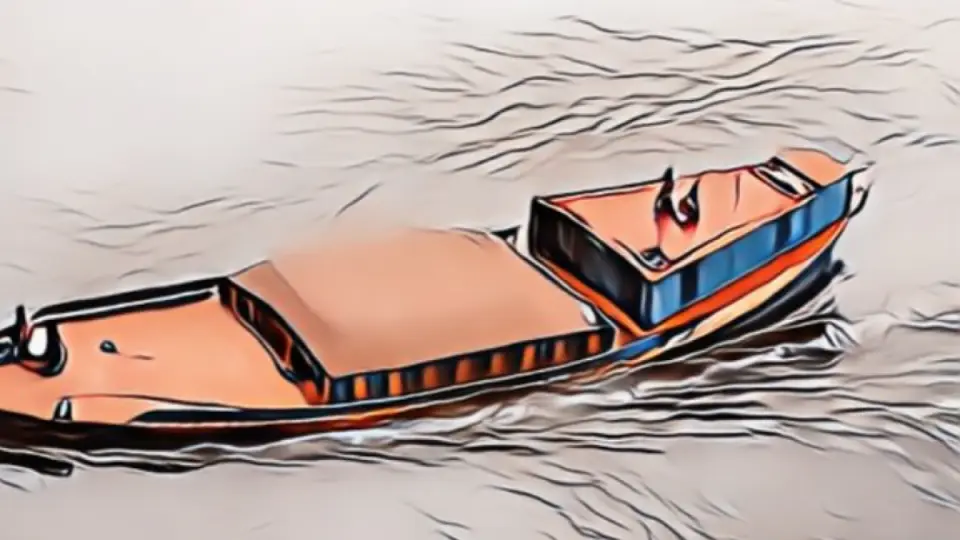 চট্টগ্রামে সামান্য বৃষ্টিতেই জলাবদ্ধতা, ভোগান্তি