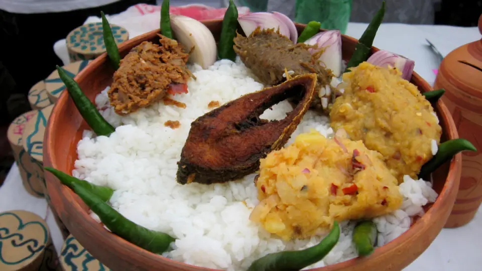 গরমে পান্তা ভাত কেন খাবেন?